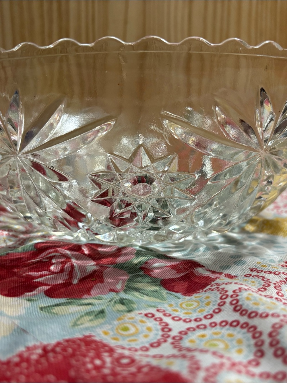 Anchor Hocking Clear Cut Glass Fruit Bowl